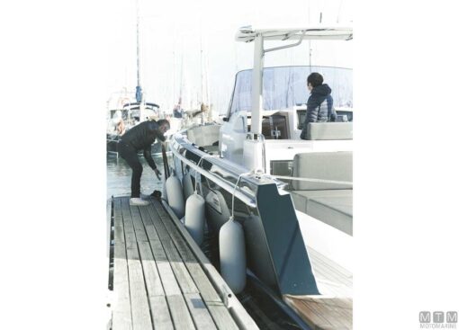 Castro NFD3 Fender Zwart 710x260mm - Afbeelding 3