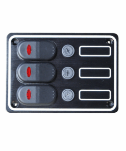 Elektrisch paneel met 3 waterdichte schakelaars 15 amp 135 x H95mm